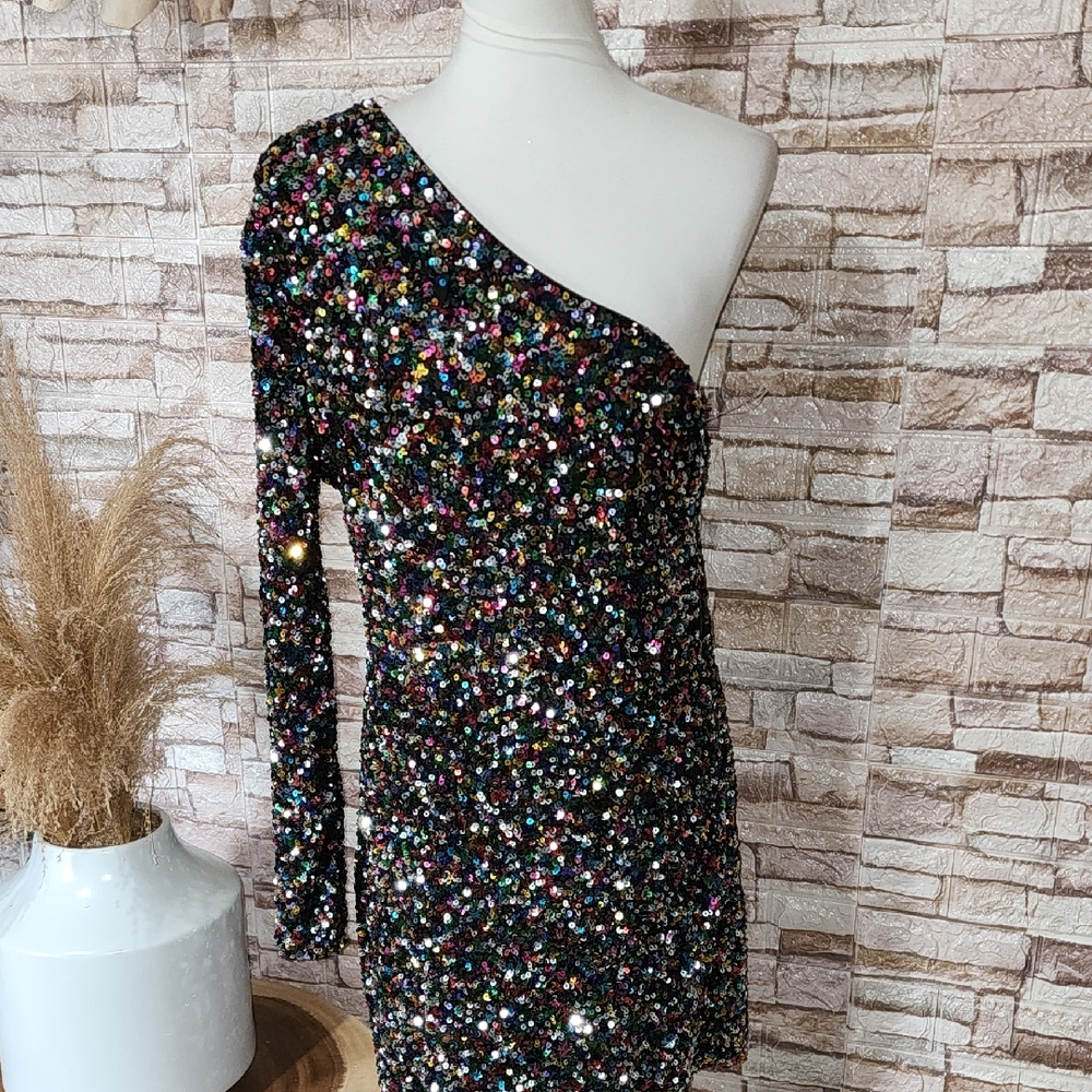 Love & Lemonade Sequin One-Shoulder Dress Brand New